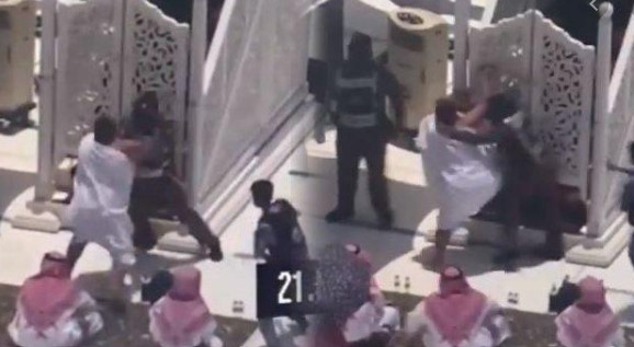 Detik Detik Penyerangan Diduga Pelaku Mengaku Imam Mahdi