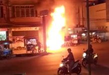 Diduga Akibat Percikan Api, Thunder Sunardi Hangus Terbakar Usai Beli Gorengan