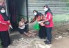 Tekan Penularan Covid -19 Ranting Pemuda Pancasila Tanjung Uban Bagikan Masker