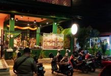 Tim Terpadu Penanggulangan Covid Bubarkan Kerumunan di Pusat Kuliner Welcome to Batam Tim Terpadu Penanggulangan Covid Bubarkan