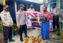 Polsek Binut Serahkan Bantuan Sembako Dalam Rangka HUT Bhayangkara Ke-75 Tahun 2021 HUT Bhayangkara Polsek Bintan Utara