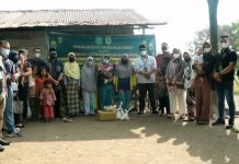 Terapkan Prokes COVID-19 Ketat. PN TBK Saluran Hewan Kurban dan Paket Sembako