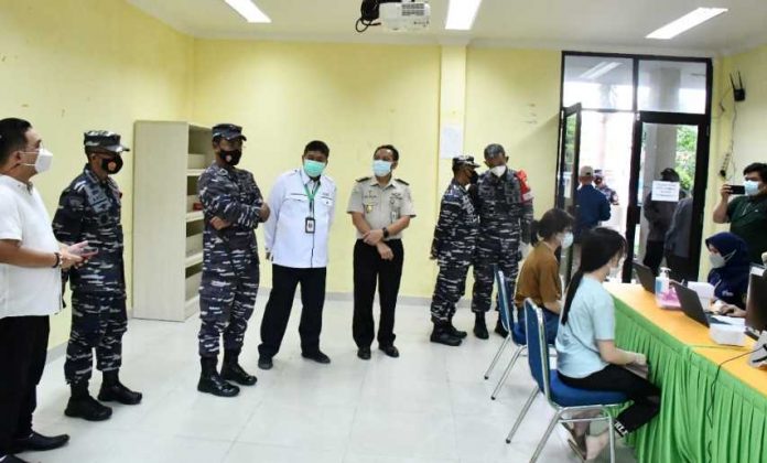Serbuan Vaksin oleh Lantamal IV Tanjungpinang