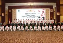 Gubernur Ansar Kukuhkan dan Apresiasi Anggota Paskibraka Kepri Tahun 2021 Paskibraka Kepri