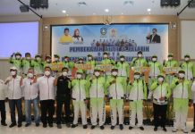 Resmi Dilepas Gubernur Ansar, Kontingen PON Kepri Kirim 115 orang Termasuk 52 Atlet Ansar Lepas Tim PON Kepri 2021