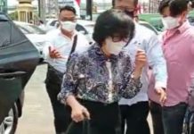 Ternyata Anak Akidi Tio, Heriyanti Pernah Terlibat Penipuan dan Kini Diancam 10 Tahun Penjara Heriyanti saat tiba di Mapolda Sumsel Foto Suara