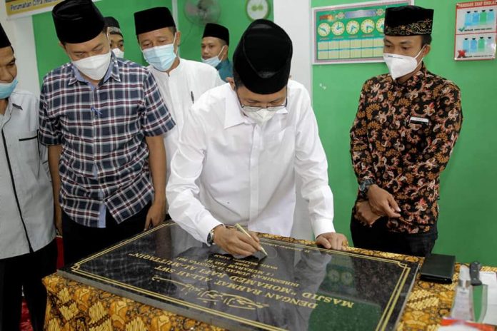 wawako amsakar resmikan masjid Wawako Amsakar Resmikan Masjid Mohammed Rafi Al-Muttagin Tanjung Riau