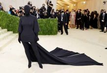 Gaun Met Gala 2021 Kim Kardashian Viral, Dibuat Versi Kostum Hallowen