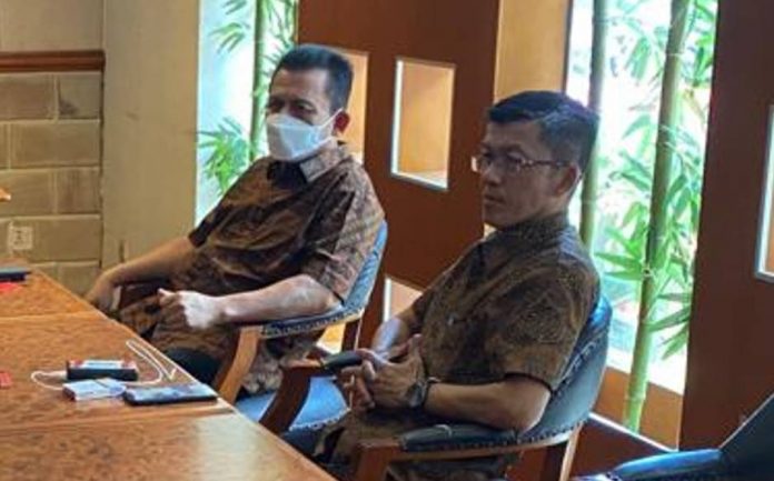 Gubernur-Kepri-dan-Hasan Gubernur Kepri dan Hasan dan Pengawal Pribadi