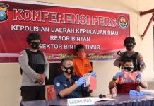 Polsek Bintan Timur Amankan Bapak Bejat yang Setubuhi Anak Sendiri Sejak SMP hingga Lulus SMK Polsek Bintan Timur Amankan Bapak Bejat yang Setubuhi Anak Sendiri Sejak SMP hingga Lulus SMK