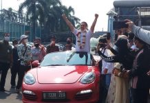 Saipul Jamil Bebas Dari Penjara, Dijemput Kekasih Gunakan Mobil Sport