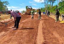 Pengerjaan Jalan Teluk Air Sudah 74 Persen, Satgas TMMD ke 112 Kodim Batam dan Warga Bersemangat