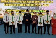 Launching Gerakan Cinta Zakat, Roby Kurniawan Infaqkan Gaji Sampai Masa Jabatan Launching Gerakan Cinta Zakat, Roby Kurniawan Infaqkan Gaji Sampai Masa Jabatan