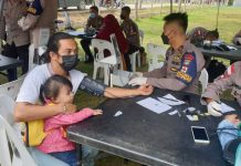 Jelang HUT KORPS Brimob Polri Ke-76, Satbrimob Polda Kepri Vaksinasi Massal Untuk Masyarakat Satbrimob Polda Kepri Vaksinasi Massal Untuk Masyarakat