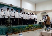 Gubernur Ansar Lantik Maryono Ketua Perkumpulan Mubaligh Kepri Periode 2021-2026 Gubernur Kepri Lantik Maryono Ketua Perkumpulan Mubaligh Provinsi Kepri