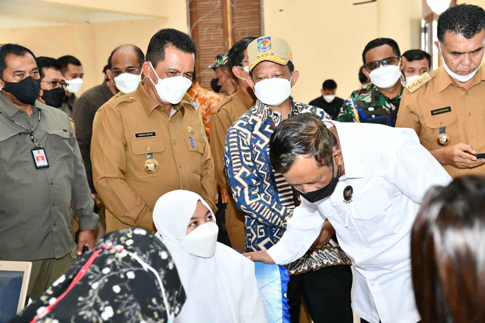 Menkopolhukam dan Mendagri langsung meninjau proses vaksinas