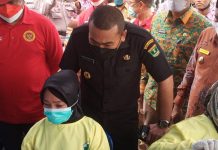 Wagub Sumbar Audy Joinaldy Apresiasi Vaksinasi Massal Padang Pariaman Membludak