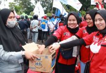 Ditengah Perjuangan Upah Layak, Buruh Batam Peduli Korban Erupsi Gunung Semeru Buruh Batam dan erupsi Gunung Semeru