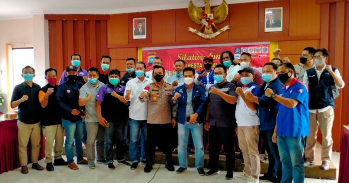 Jalin Silaturahmi dengan Ketua SP/SB Batam, Kapolresta Barelang