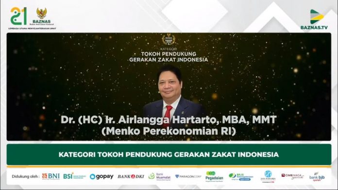 Raih BAZNAS Award 2022, Menko Airlangga Menjadi Salah Satu Tokoh Zakat Nasional