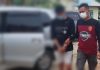 Tanpa Sepengetahuan Istri Sah, Pria di Bintan Ini Diamankan Polisi Saat Gelar Resepsi Pernikahan Unit Reskrim Polsek Bintan Utara yang dipimpin langsung oleh Panit Opsnal, IPTU M. Fajri Firmansyah mengamankan pelaku HAR, diduga melakukan nikah siri dari istri sahnya. Saat menggelar resepsi pernikahan