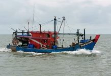 KKP Gagalkan Aksi Kapal Malaysia Curi Ikan di Selat Malaka