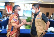 BNPB Pusat Siap Bantu Percepatan Vaksinasi Booster di Batam BNPB Pusat Siap Bantu Percepatan Vaksinasi Booster di Batam