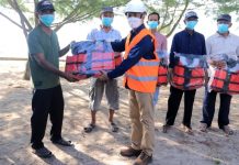 Keselamatan Berlayar Nelayan di Kuba Nomor Wahid, PT Timah Bantu Life Jacket Life Jacket