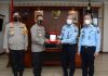 Kapolda Kepri Terima Penghargaan dari Imigrasi