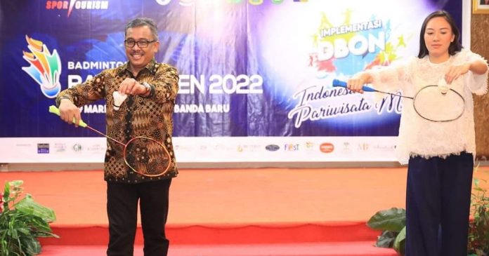 Pemko Batam apresiasi turnamen Badminton Batam Open 2022