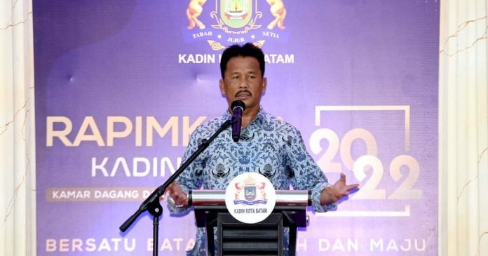 Wali Kota Batam Muhammad Rudi Wali Kota Batam Muhammad Rudi