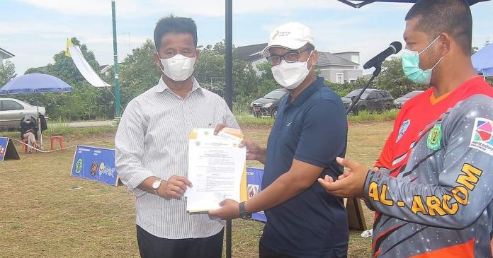 Rudi Apresiasi Turnamen Persatuan Panahan