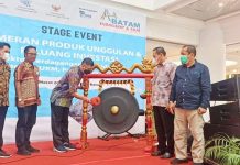 Pameran Produk Unggulan dan Peluang Investasi Perdagangan Pariwisata di Mega Mall Pameran Produk Unggulan dan Peluang Investasi Sektor Perdagangan