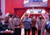 Menko Airlangga: Tahun 2022 Program Penanganan Kemiskinan di 212 Kabupaten Dipercayakan ke TNI-Polri Penanganan Kemiskinan libatkan TNI-Polri Tahun 2022