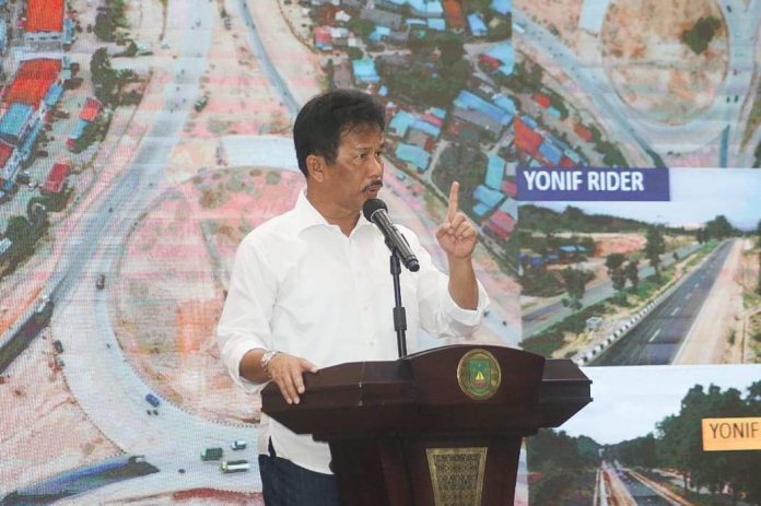Rudi Targetkan 2022 Terjadi Pertumbuhan Ekonomi Batam di Angka 6-7 Persen Rudi Targetkan 2022 Terjadi Pertumbuhan Ekonomi Batam di Angka 6-7 Persen