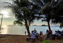 Gara gara Jaringan Internet, Masyarakat Pasir Panjang Anambas Minta Audensi dan Tolak Pariwisata Wisata Pantai Pasir Panjang anambas