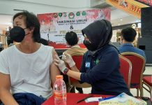 Menjangkau Penerima Vaksin Lebih Luas, Yayasan Ibnu Sina Gelar Vaksinasi di Kepri Mall Yayasan Ibnu Sina Vaksinasi