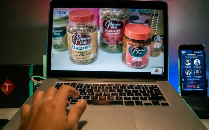 Telkomsel Umumkan 5 UMKM Terbaik Program Digital Creative yang Siap Go Digital