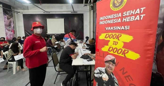 Vaksinasi Binda Kepri di Pusat Perbelanjaan Batam