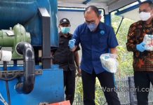 BNN Kepri Musnahkan 11 Kg Sabu Asal Malaysia Kepala BNN Kepri Brigjen Pol Henry Simanjuntak saat memusnahkan sabu asal Malaysia.