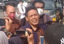 Wakil Ketua DPRD Batam Kamaluddin Terima Aspirasi Pendemo dan Telah Membahasnya Kamaluddin Wakil Ketua DPRD Batam terima Aspirasi Pendemo