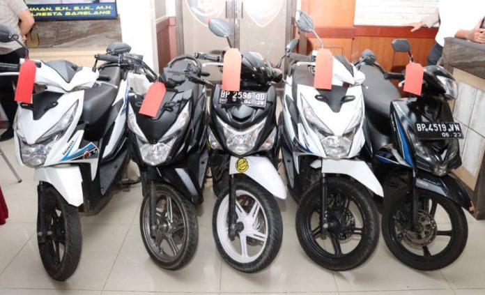 Kapolresta Barelang dan Motor Curian Kapolresta Barelang dan Motor Curian