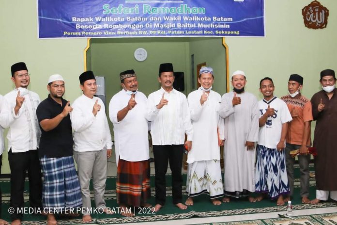 Safari Ramadan 1443 H, Rudi Apresiasi Masyarakat Bida KSB Tiban Safari Ramadan 1443 H, Rudi Apresiasi Masyarakat Bida KSB Tiban