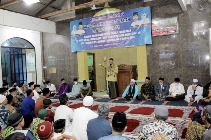 Safari Ramadhan Amsakar Ahmad di Kecamatan Sagulung