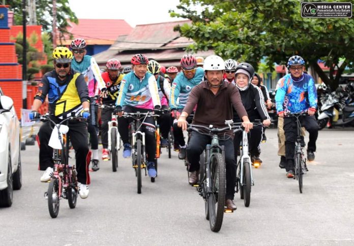 Gowes Bersama, Aunur Rafiq Berterimakasih ke Wali Kota Batam dan Bu Wakil Gubernur