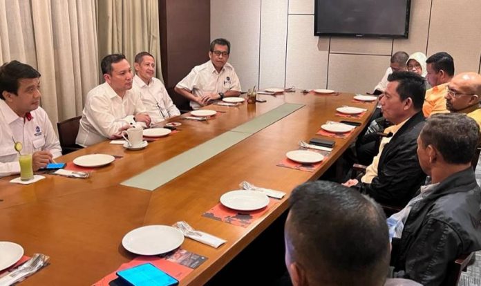 Gubernur Ansar Bahas Proyek Strategis Kepri Rachmat Kaimuddin Eks CEO Bukalapak