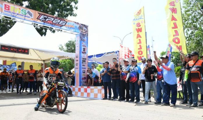 Gubernur Ansar Buka Kejurnas Drag Bike Region Sumatera Gubernur Ansar Buka Kejurnas Drag Bike Region Sumatera