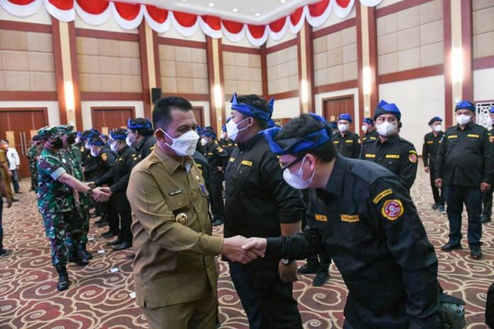 Gubernur Ansar Kukuhkan Pengurus dan Majelis Pertimbangan Karang Taruna Kepri 2021-2026