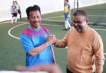 Laga Futsal Pemko Batam vs Pemkab Karimun, Aunur Rofiq Tepis Tendangan Keras Rudi Laga Futsal Pemko Batam vs Pemkab Karimun, Aunur Rofiq Tepis Tendangan Keras Rudi