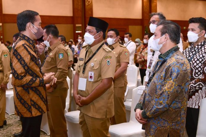 Presiden Jokowi: Kalau Bisa Arem-Arem Masuk e-catalog Lokal